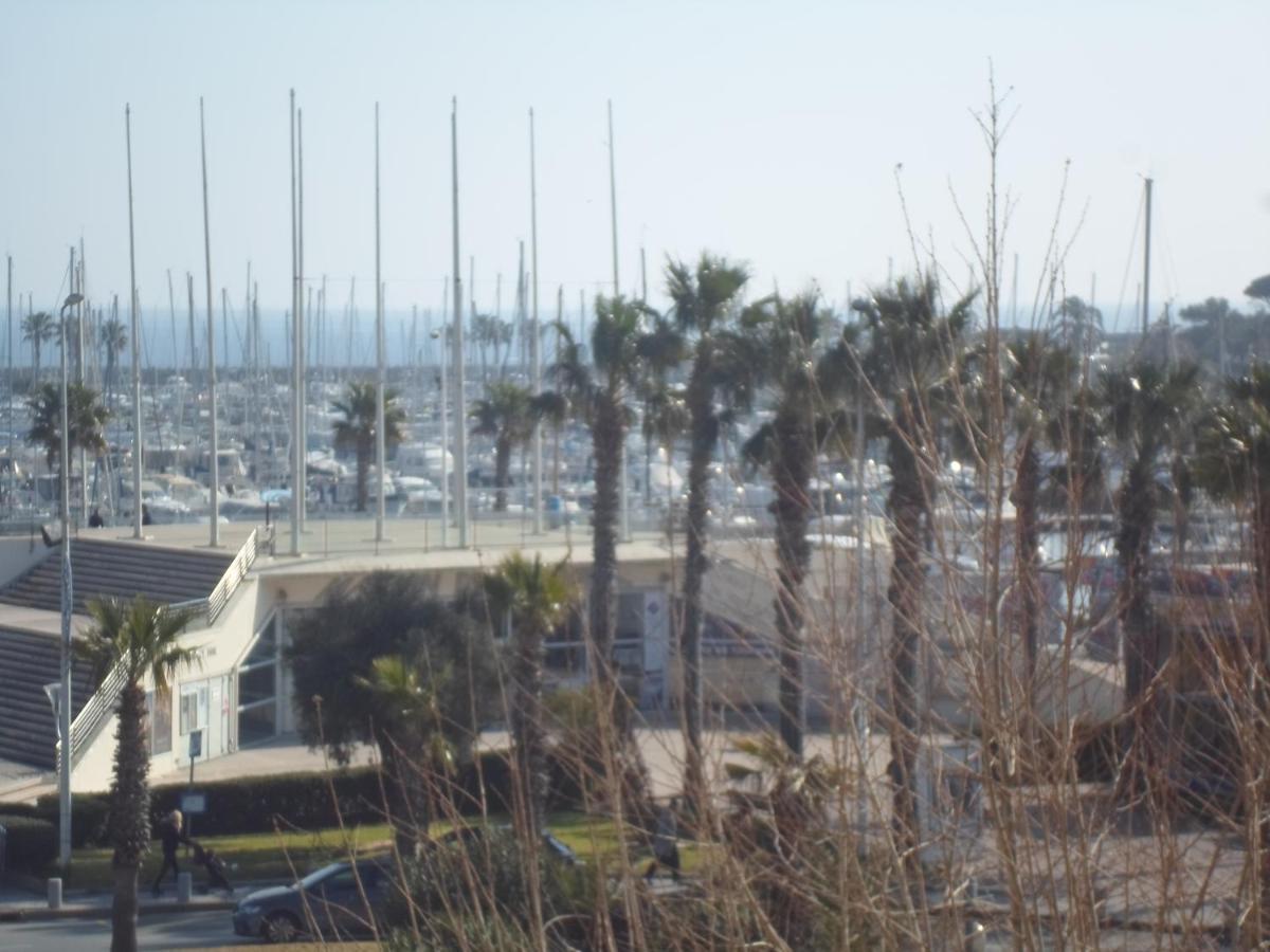 Appart T3 A 50 M De La Plage Cavalaire-sur-Mer Zewnętrze zdjęcie